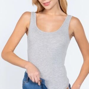 Fitted Sleevless Scoop Neck Body Suit